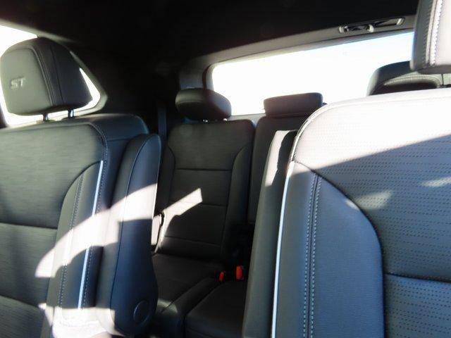 Vehicle image 40 of 85