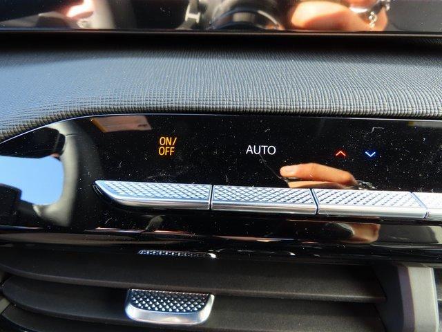 Vehicle image 54 of 85