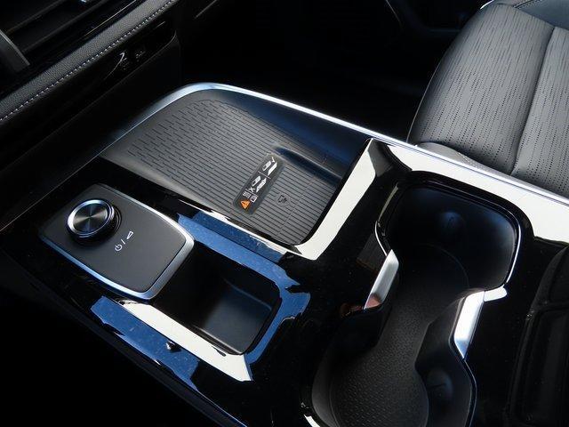 Vehicle image 57 of 85