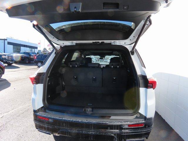 Vehicle image 77 of 85