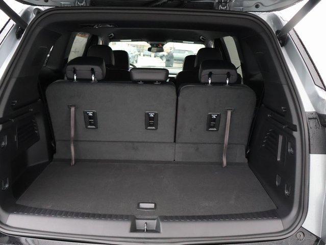 Vehicle image 35 of 57