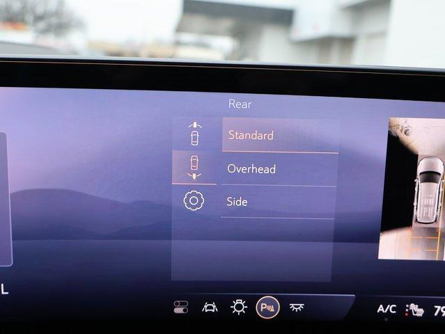 Vehicle image 43 of 57