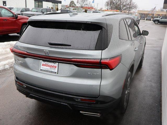 Vehicle image 8 of 57