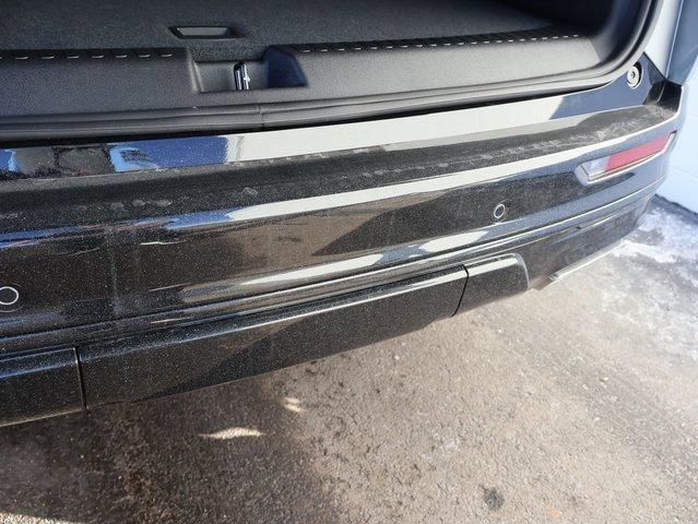 Vehicle image 35 of 66