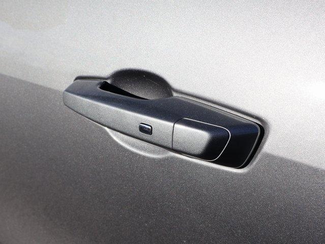 Vehicle image 42 of 66