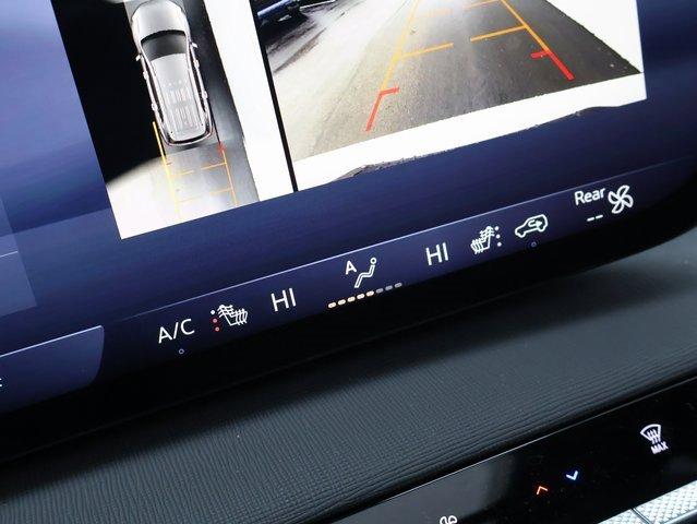 Vehicle image 48 of 62