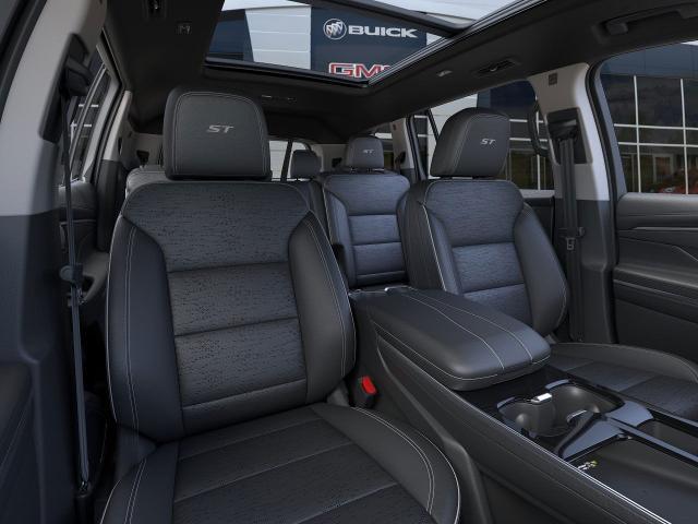 Vehicle image 15 of 62