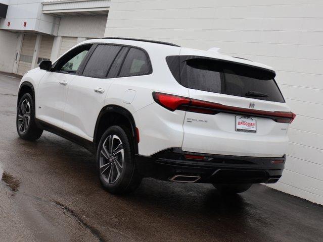 Vehicle image 12 of 62