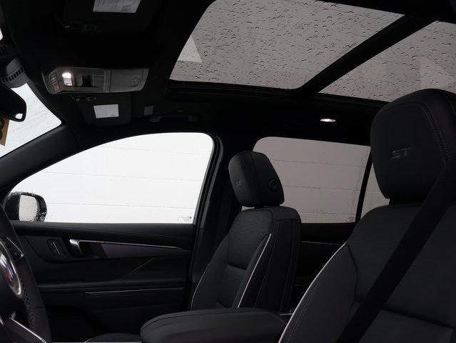 Vehicle image 60 of 62