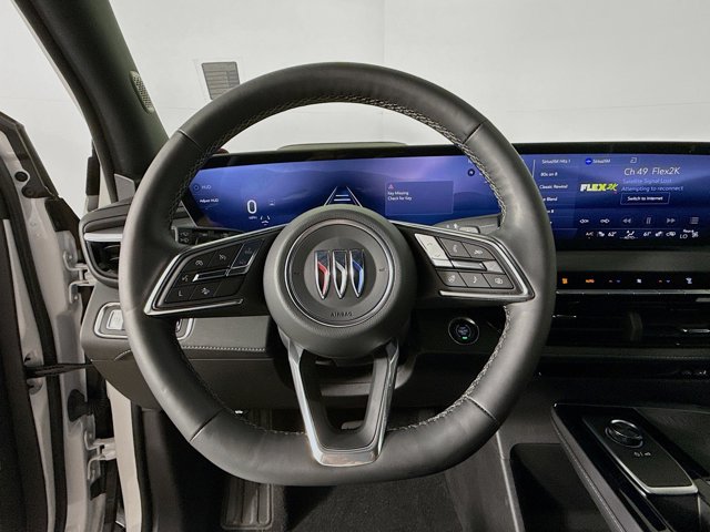 Vehicle image 11 of 45
