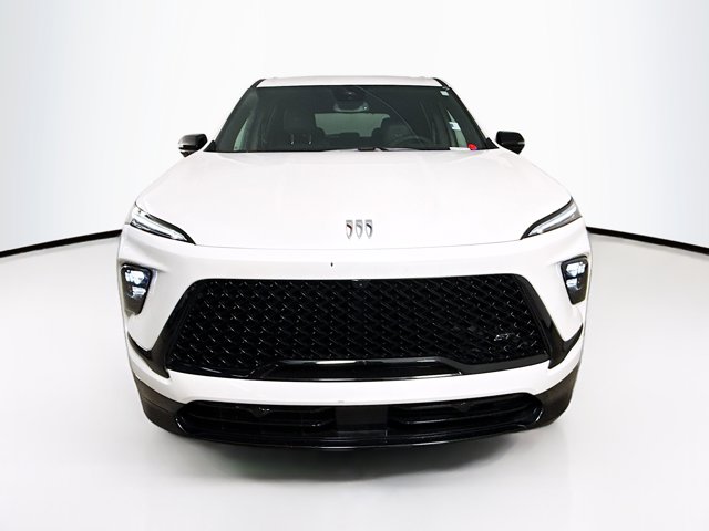 Vehicle image 2 of 45