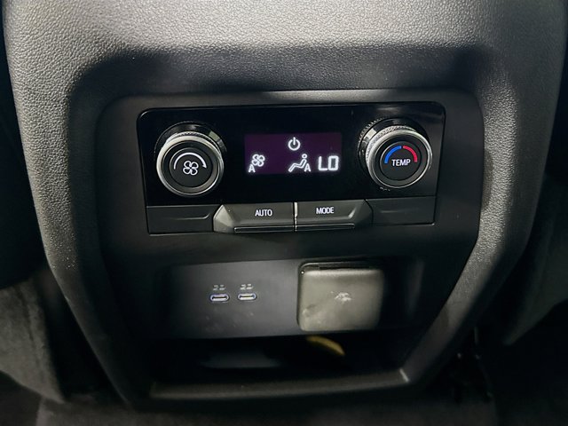 Vehicle image 30 of 45