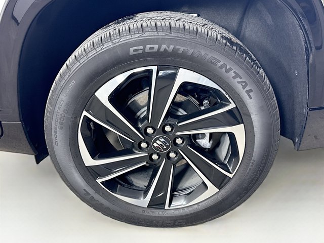 Vehicle image 37 of 45