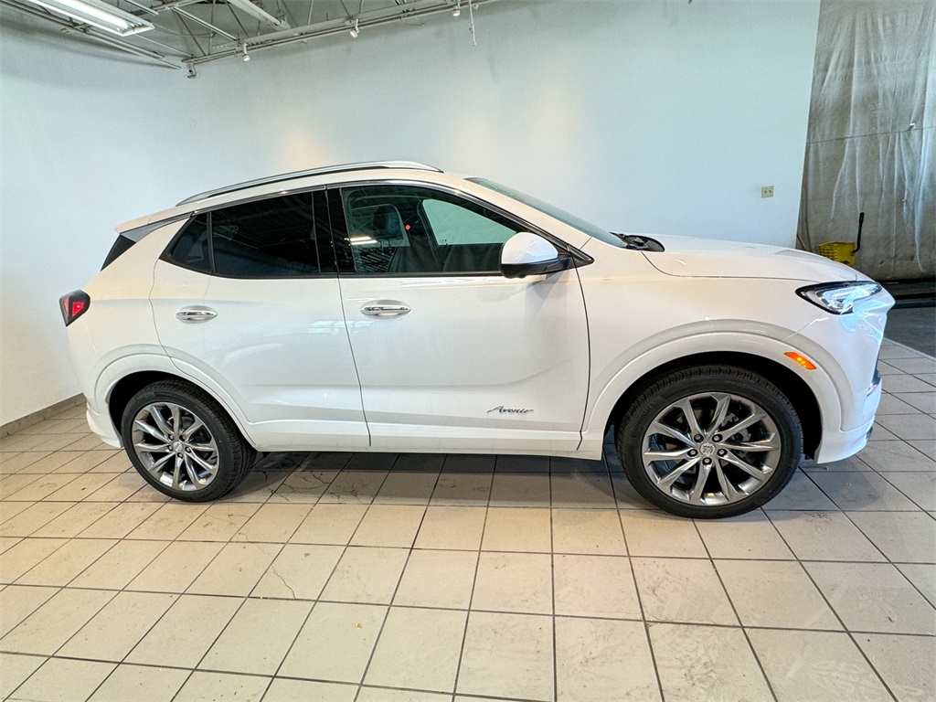 Vehicle image 5 of 46