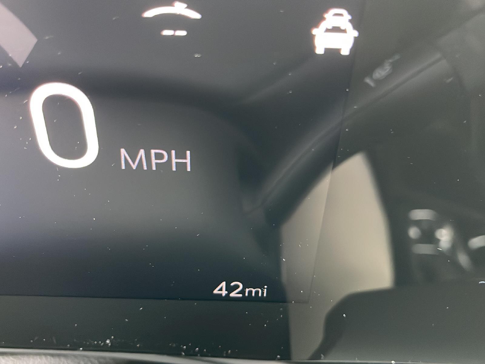 Vehicle image 16 of 26