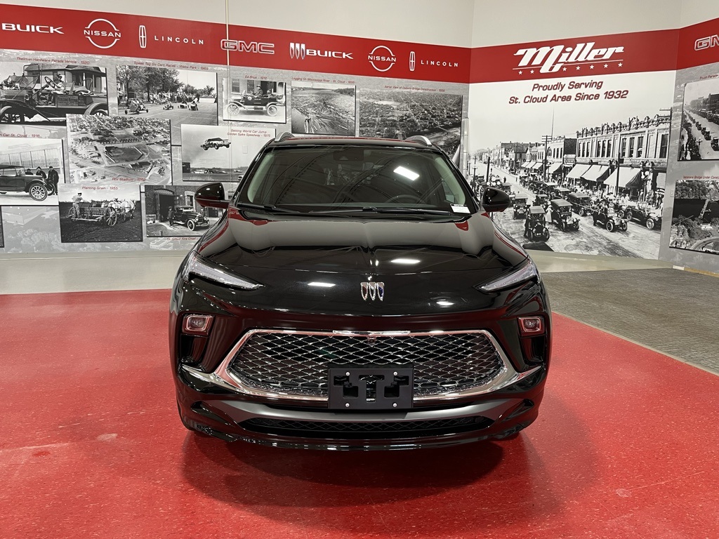 Vehicle image 4 of 36