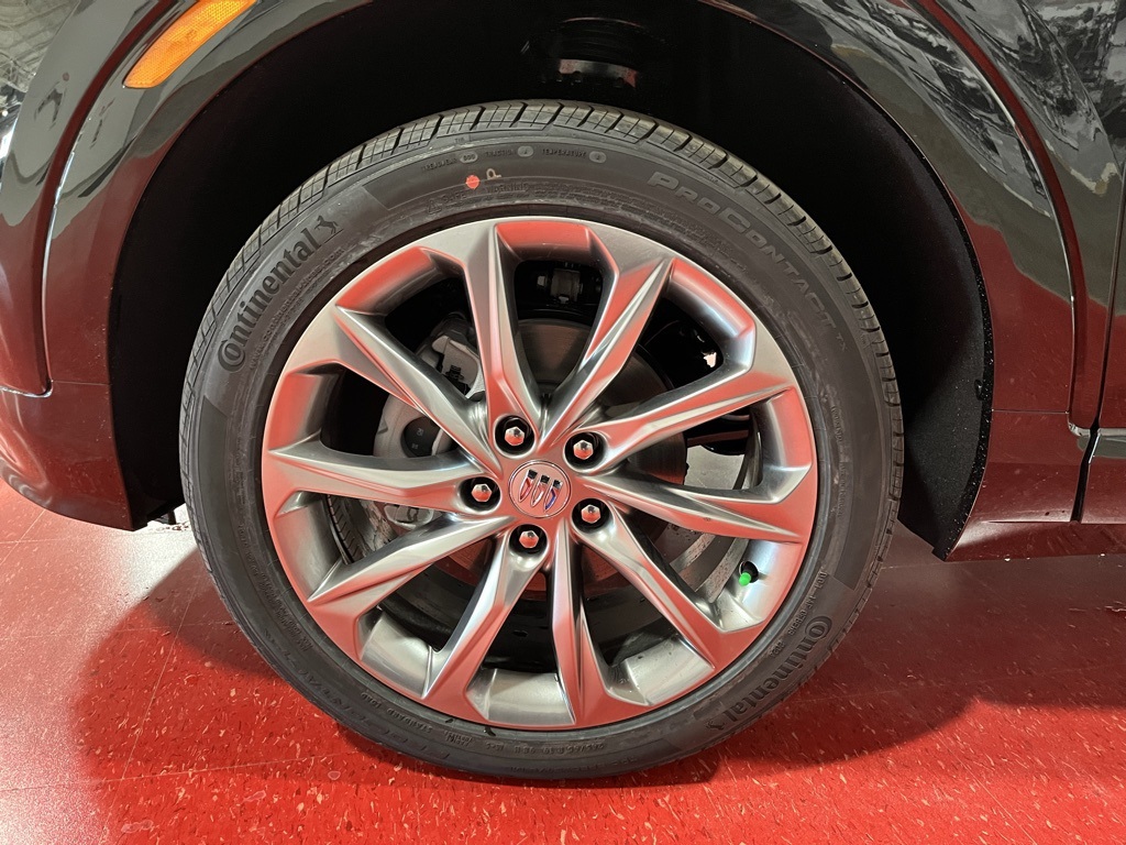 Vehicle image 11 of 36