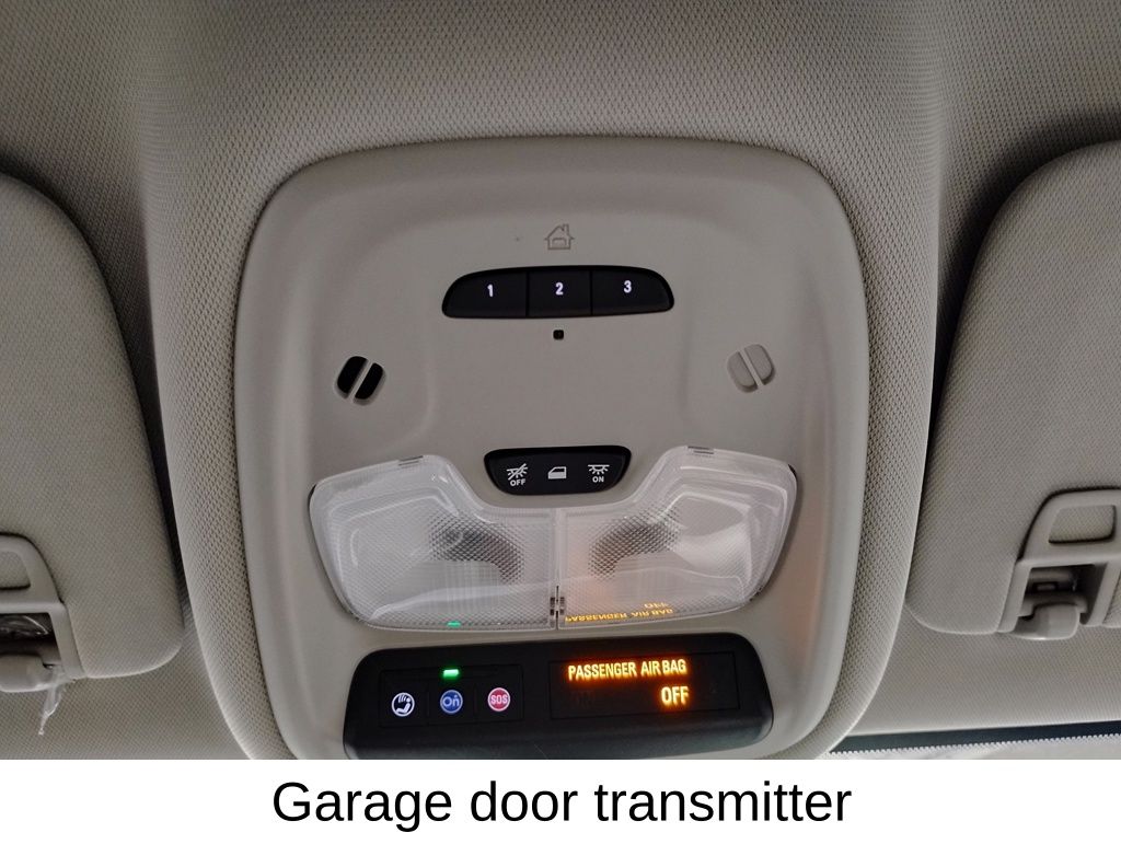Vehicle image 26 of 51