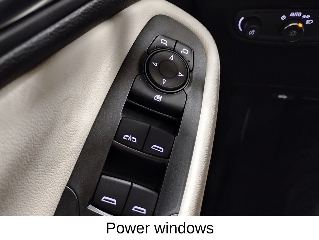 Vehicle image 31 of 51