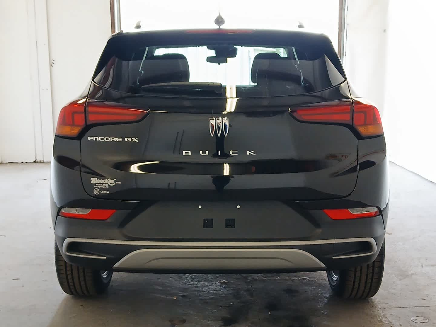 Vehicle image 5 of 53