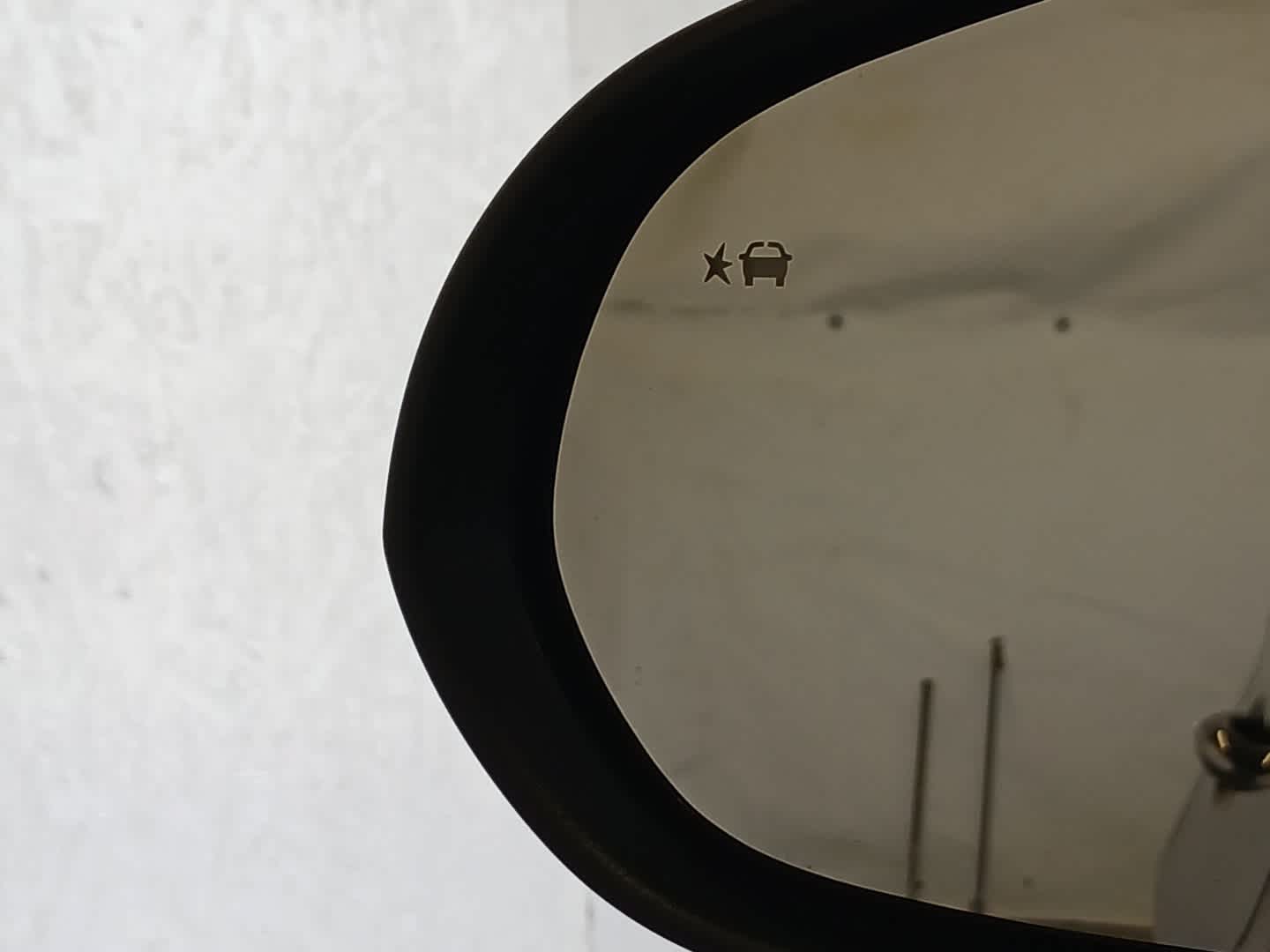 Vehicle image 41 of 53