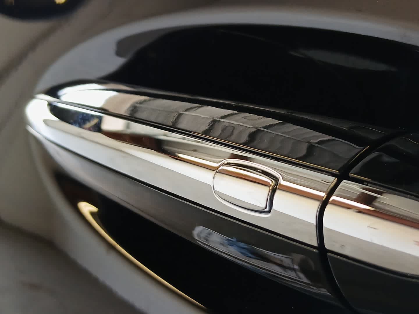 Vehicle image 19 of 53