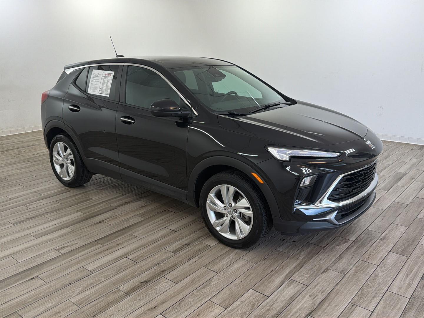 2025 Buick Encore GX Preferred Image 3 of 32