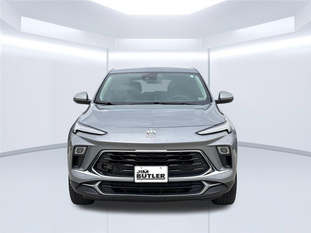 2025 Buick Encore GX Preferred Image 3 of 42