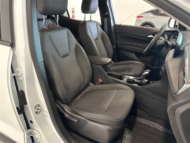 Vehicle image 33 of 33