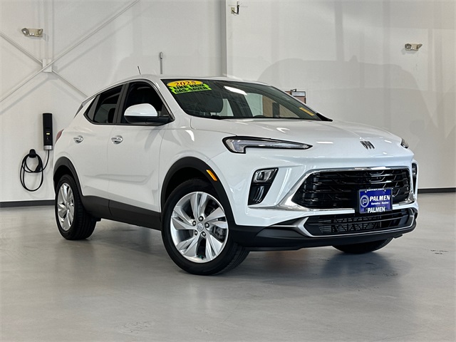 Vehicle image 3 of 33