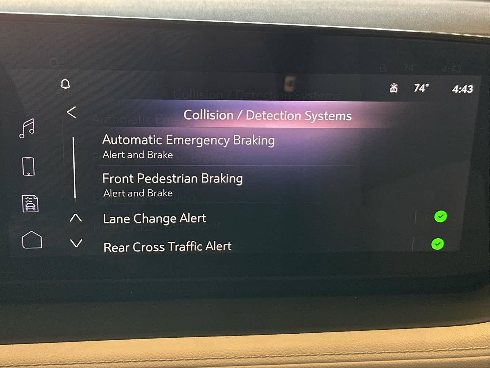Vehicle image 42 of 48