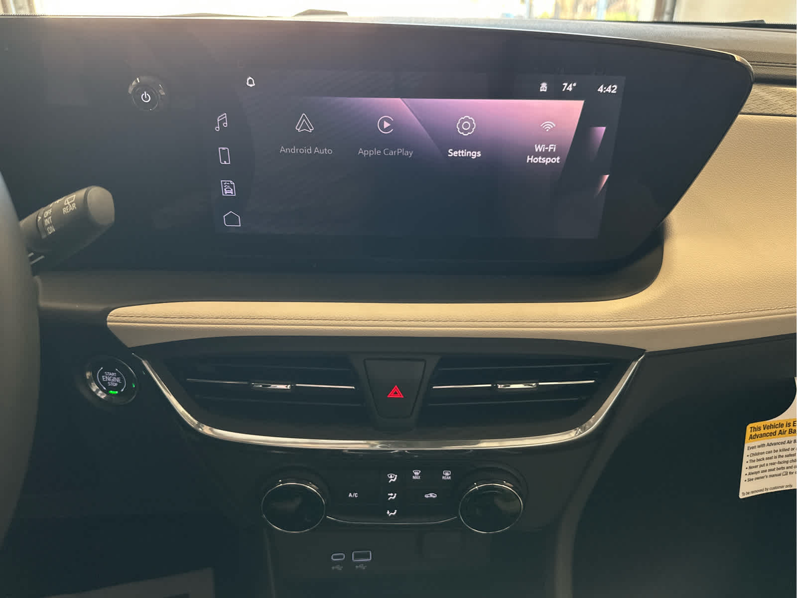 Vehicle image 40 of 48