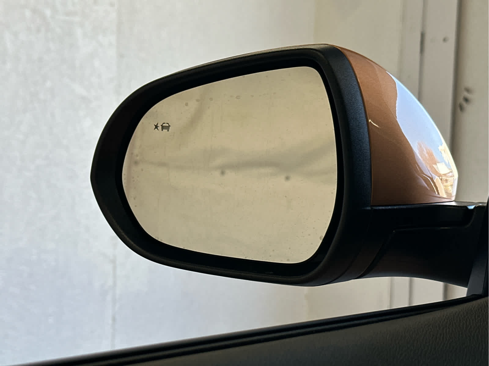 Vehicle image 47 of 48