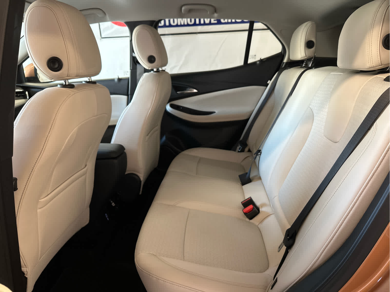 Vehicle image 20 of 48