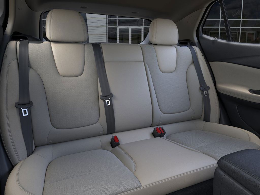 Vehicle image 17 of 24