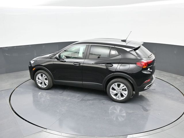 Vehicle image 27 of 45
