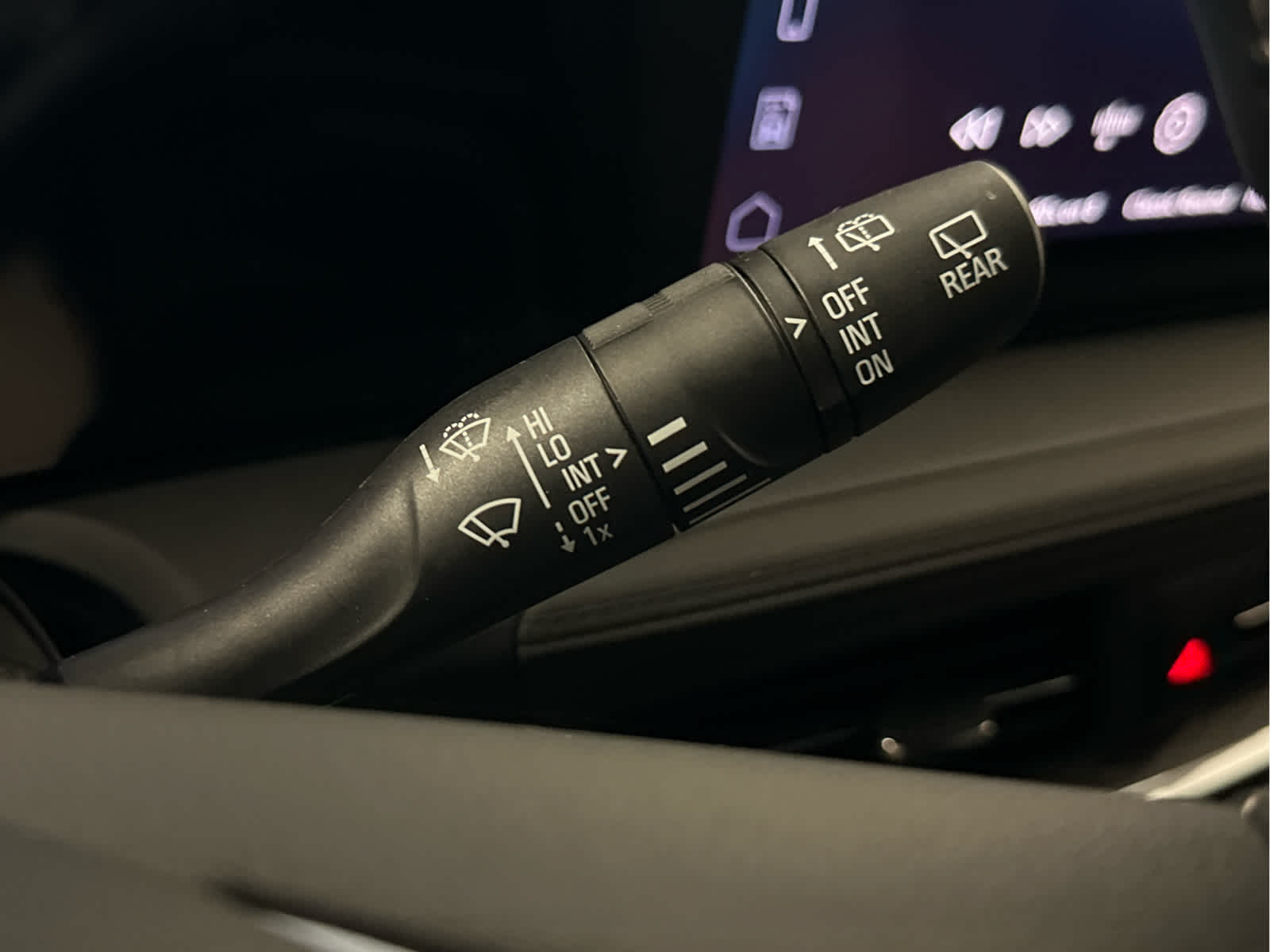Vehicle image 39 of 49