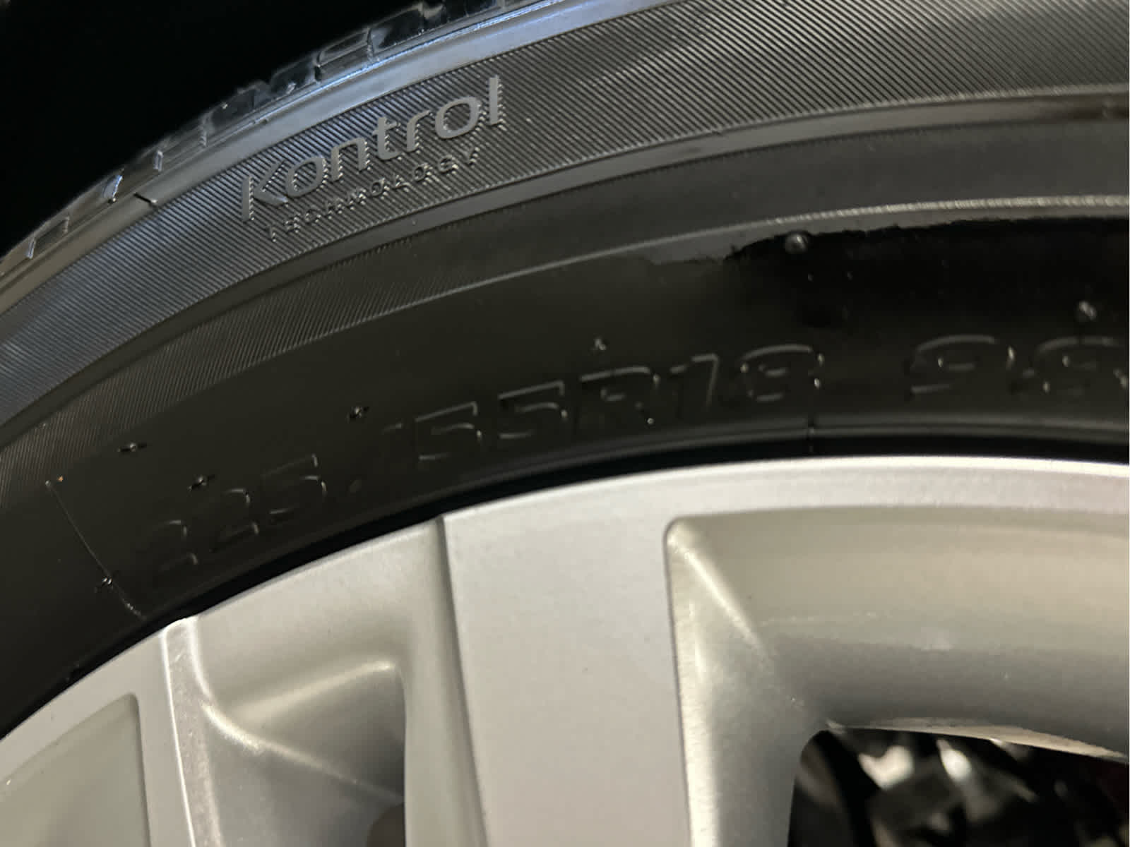 Vehicle image 15 of 49