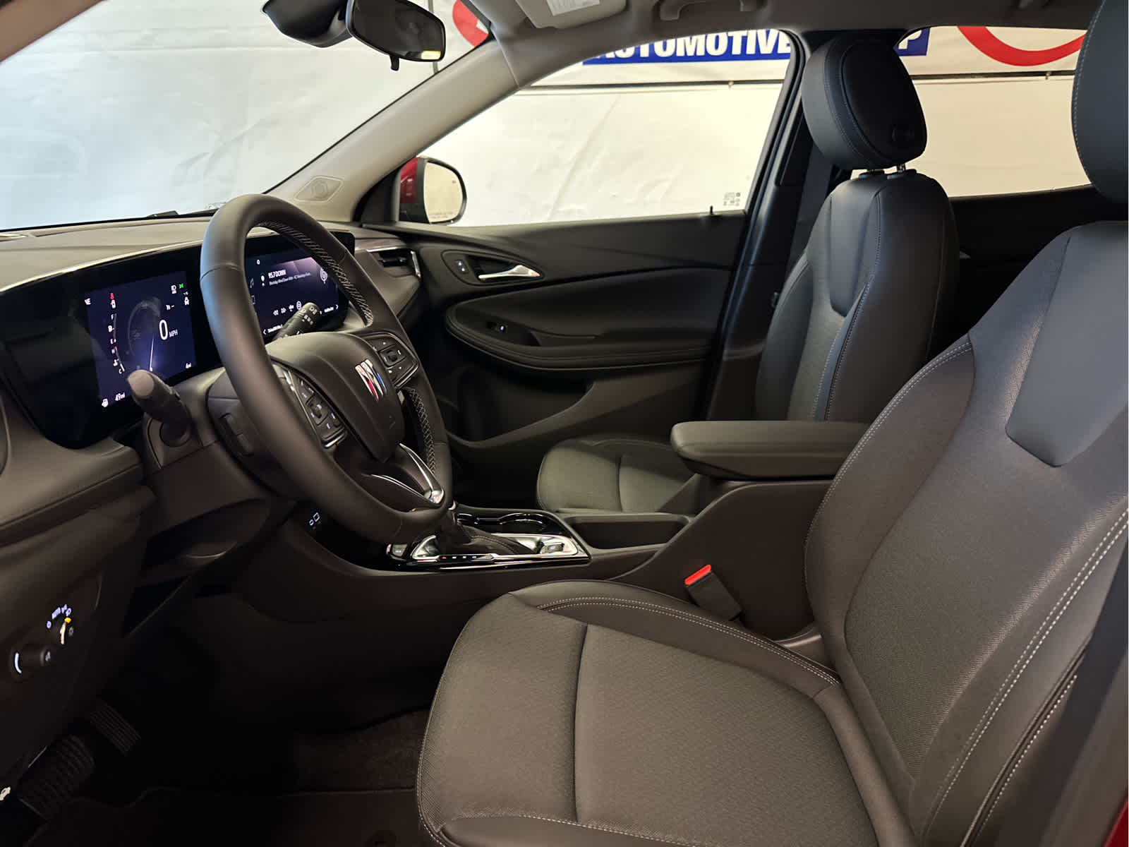 Vehicle image 17 of 49
