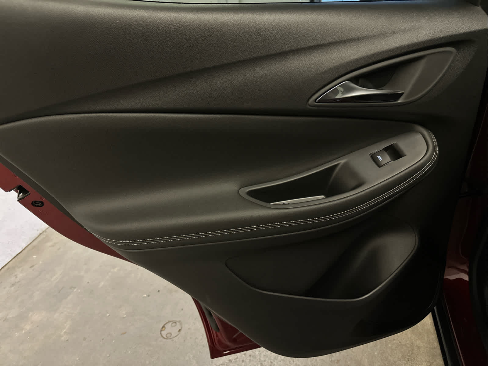 Vehicle image 26 of 49