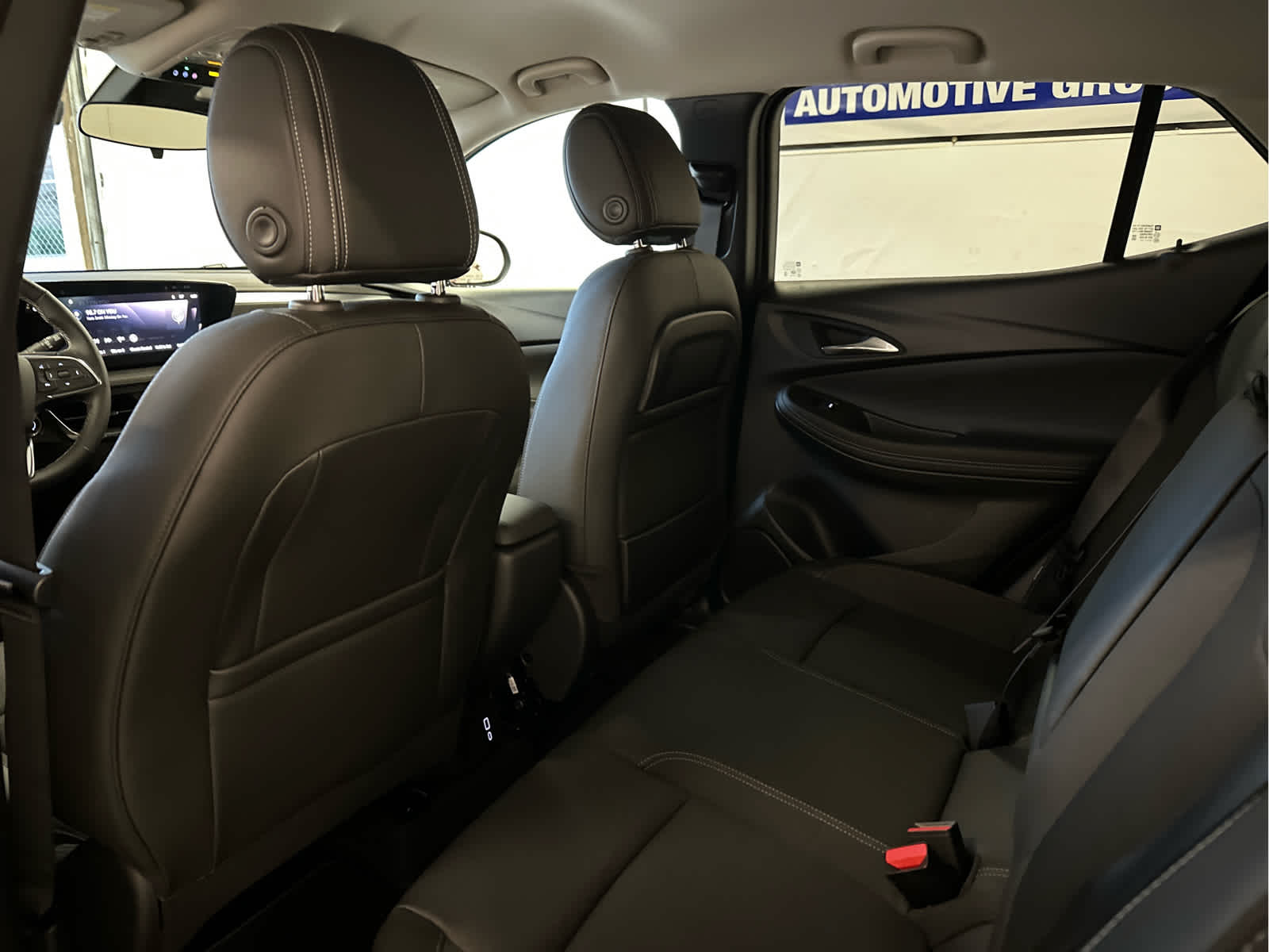 Vehicle image 24 of 49