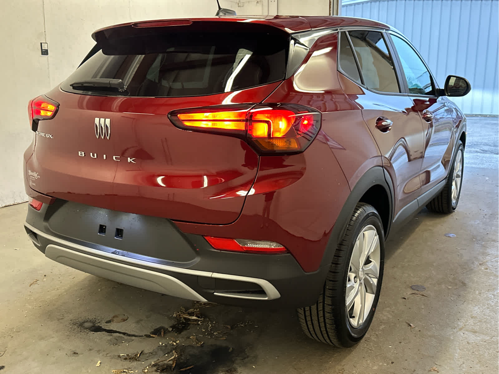 Vehicle image 9 of 49