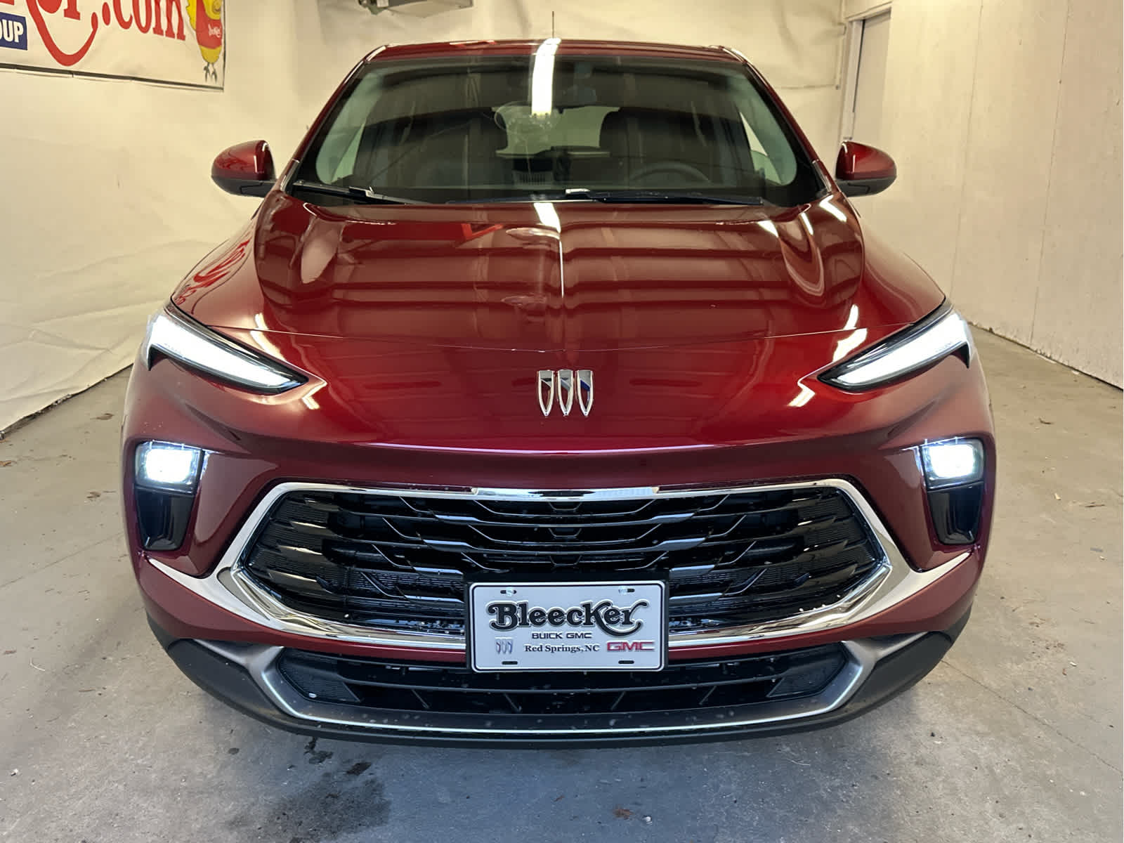 Vehicle image 7 of 49