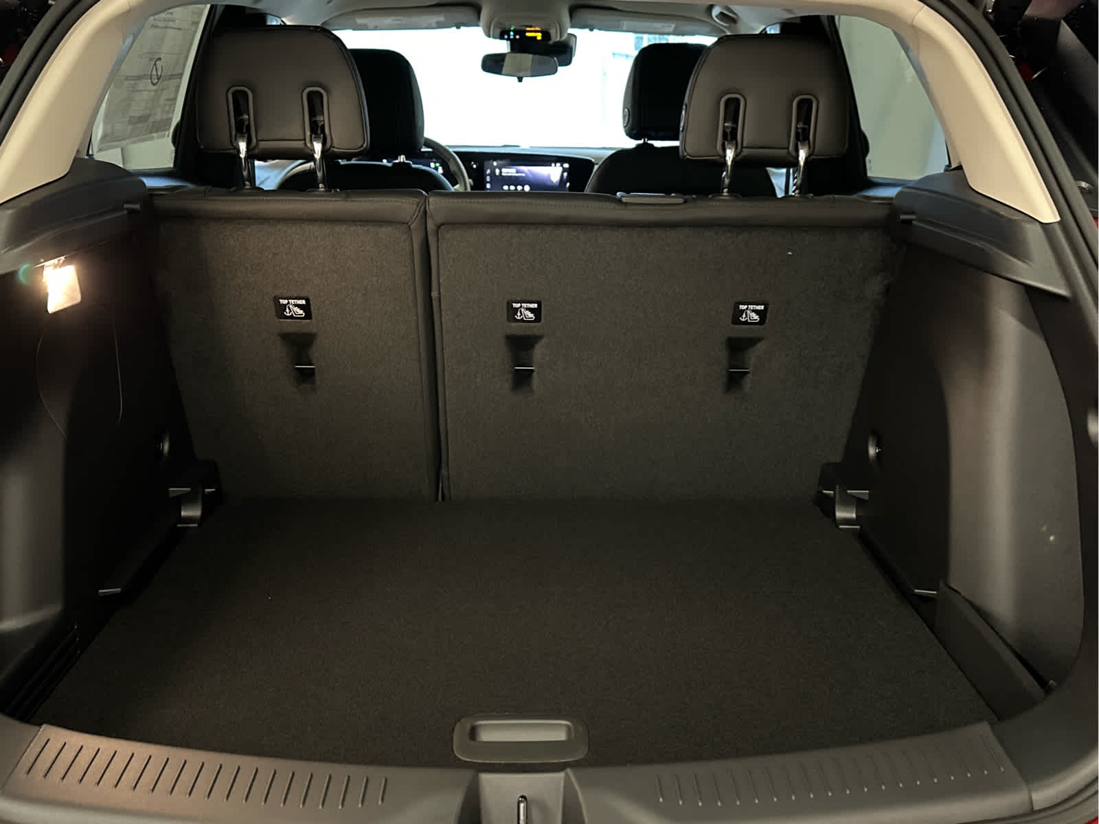 Vehicle image 11 of 49