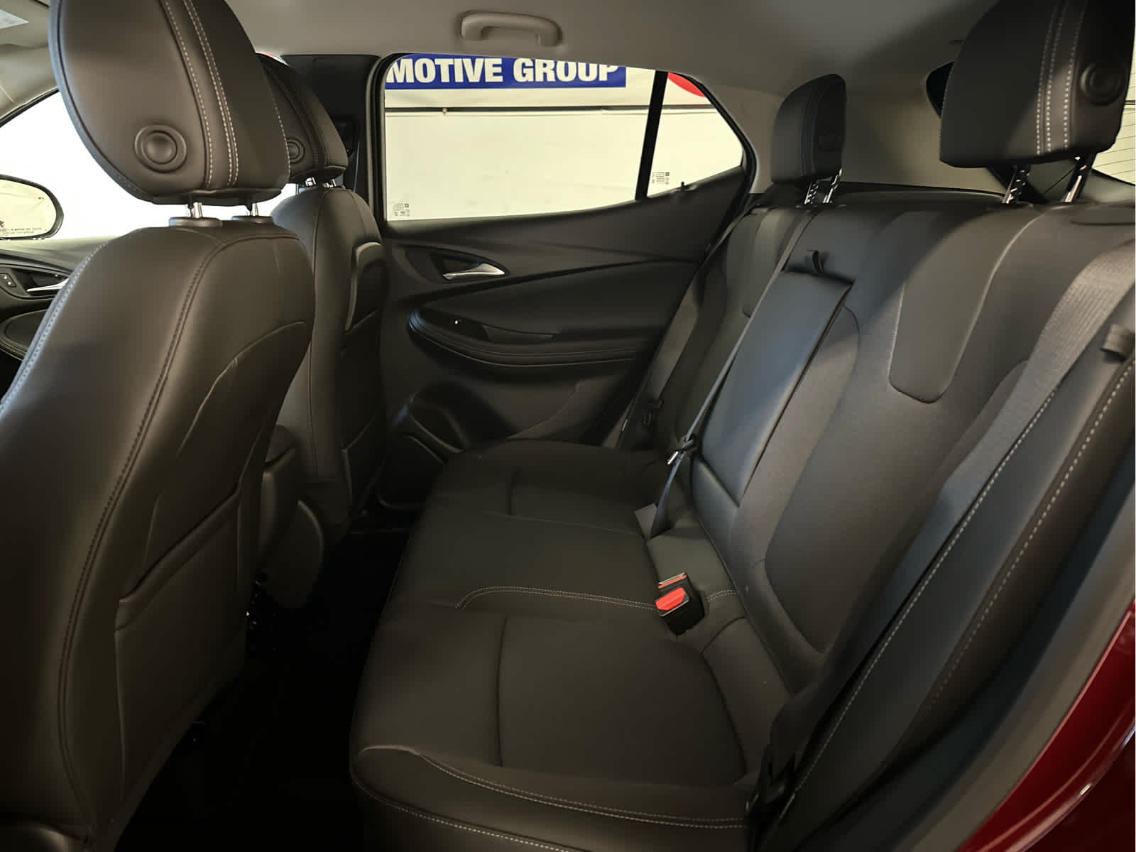 Vehicle image 25 of 49