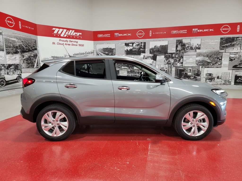 Vehicle image 7 of 30