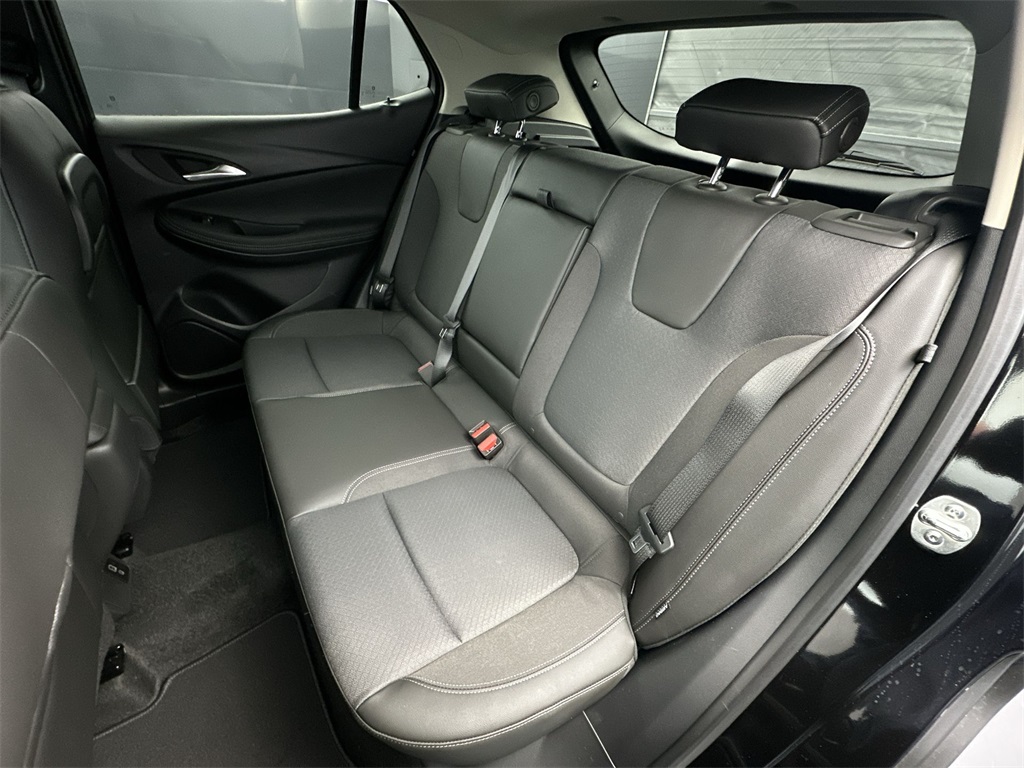 Vehicle image 24 of 25