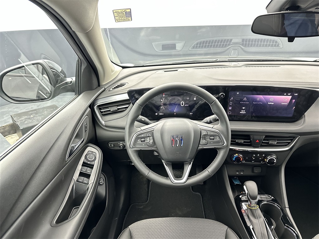 Vehicle image 12 of 25