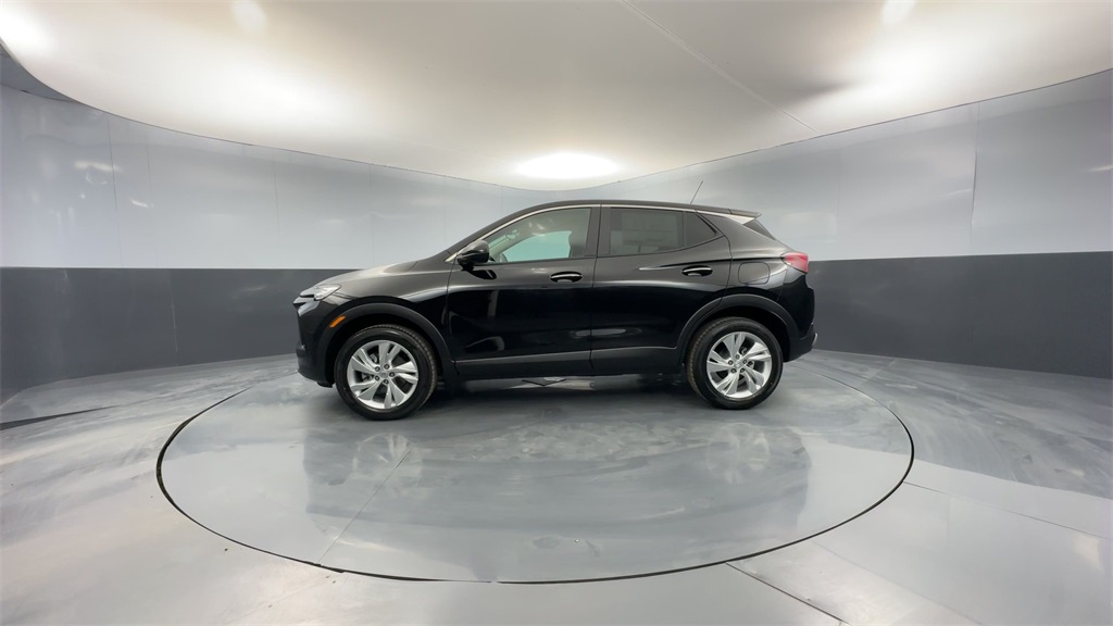 Vehicle image 2 of 25
