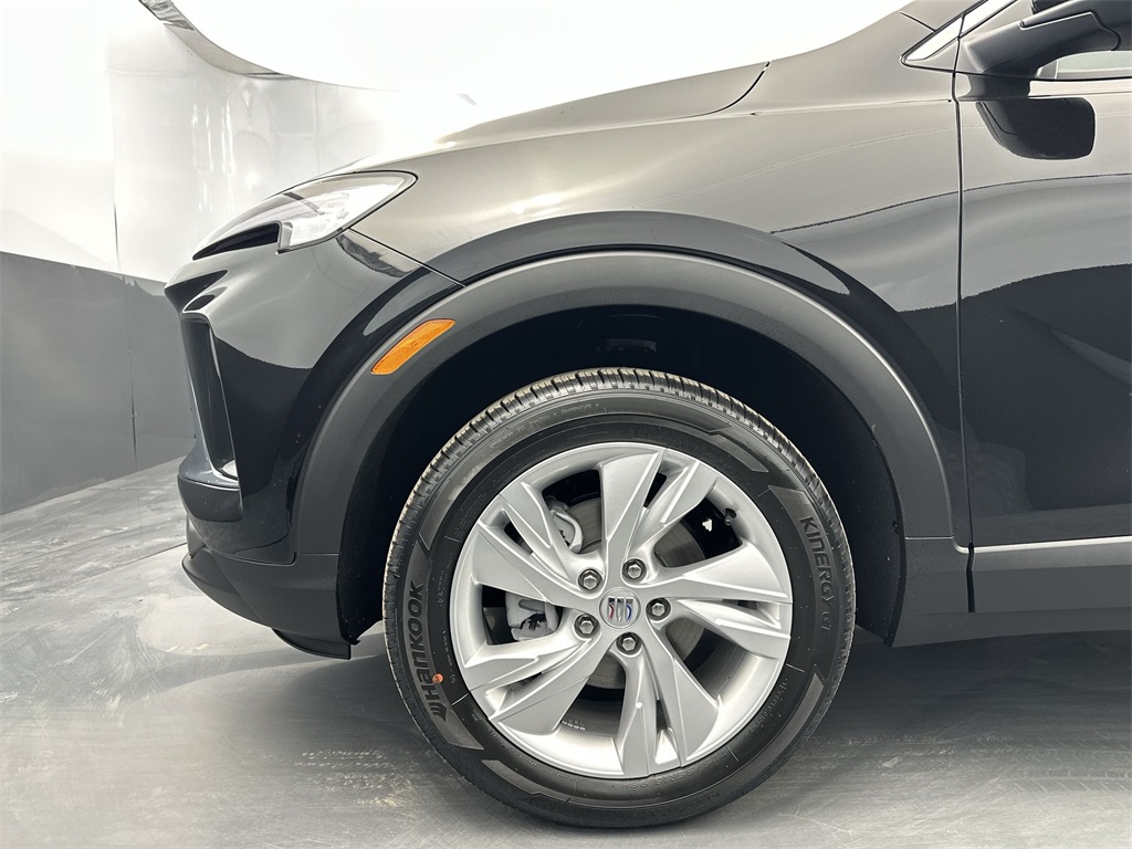 Vehicle image 19 of 25